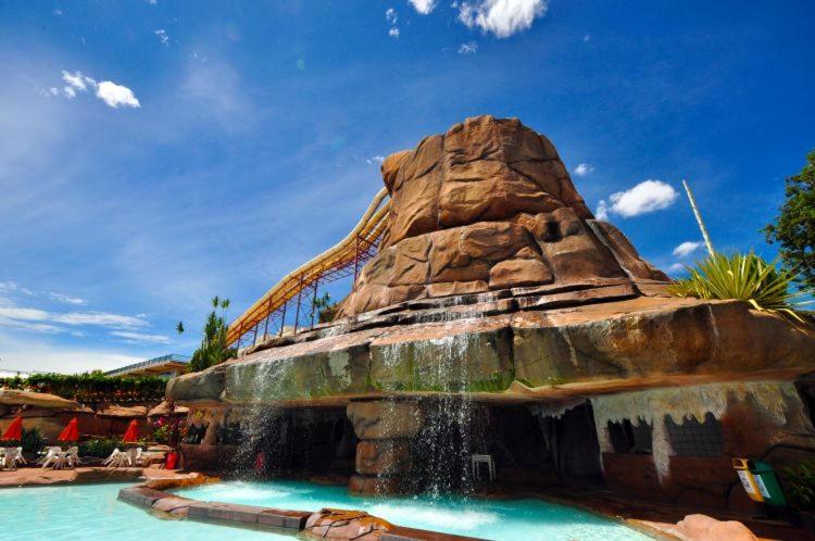Piazza Diroma Acqua Park Hotell Caldas Novas Exteriör bild